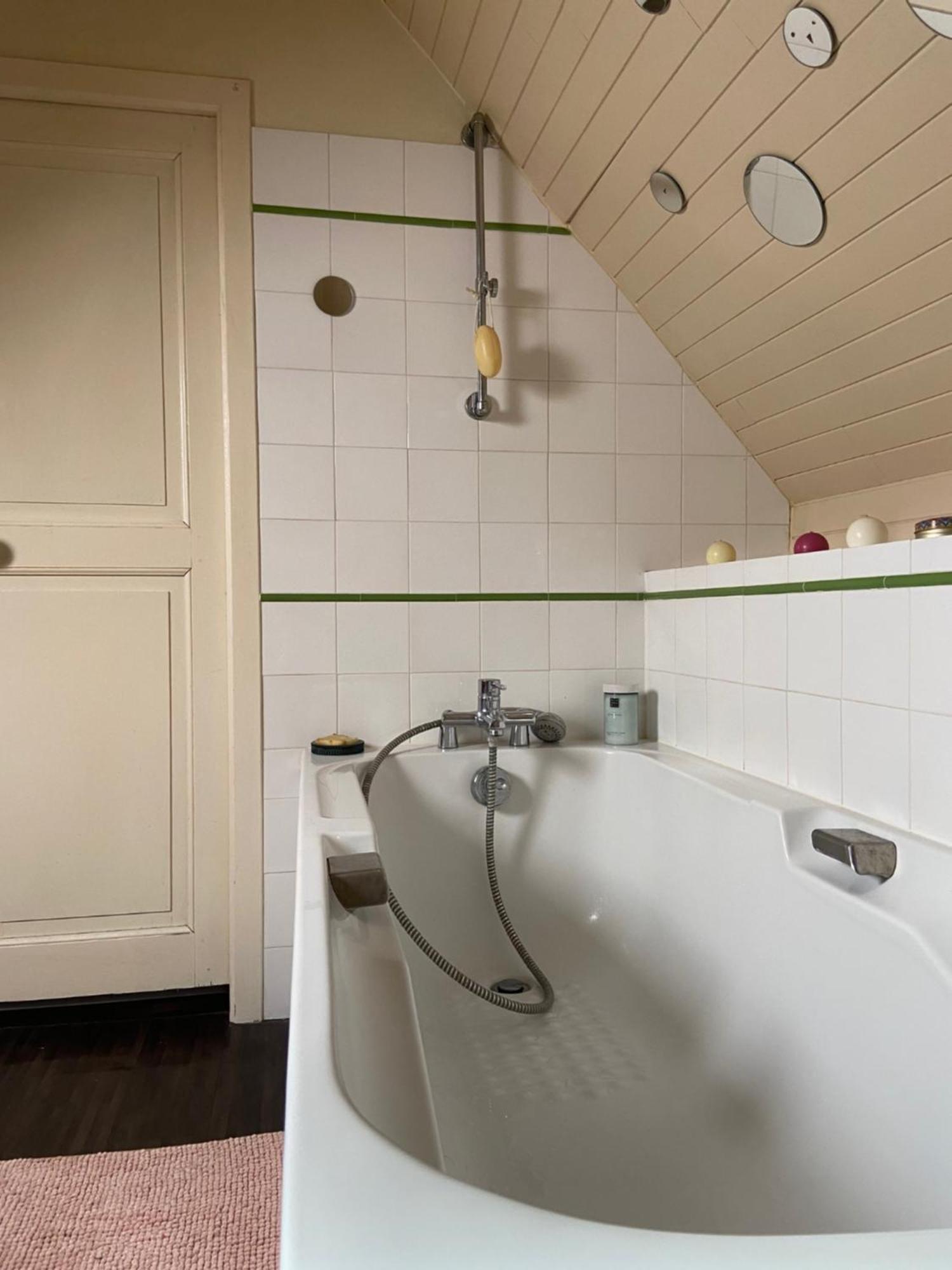 Les Chambres De L'Atelier Marigne-Laille Kültér fotó